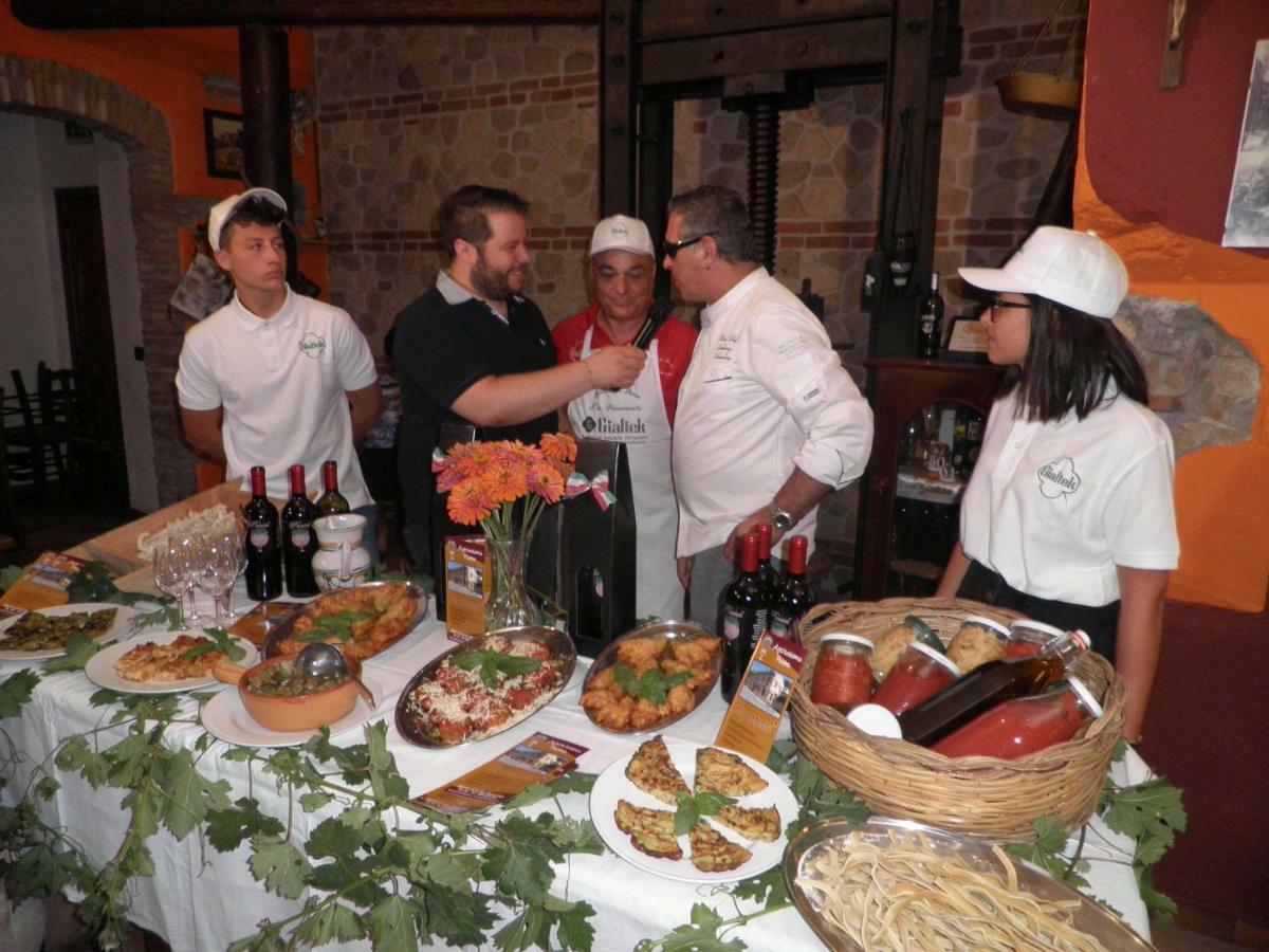 Agriturismo Parra Santa Lucia del Mela المظهر الخارجي الصورة